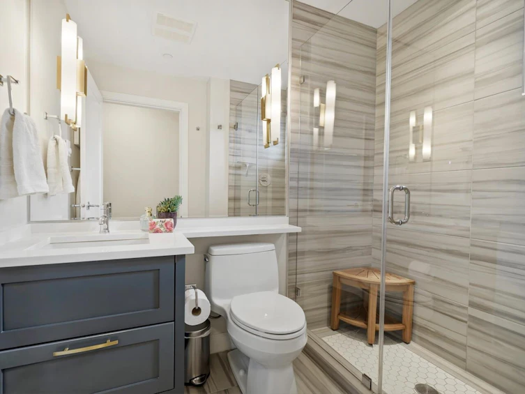 2468 St. Catherines Street, Vancouver, BC, V5T 0H4 - 17