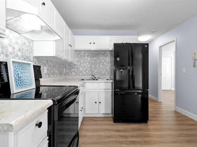 220-45669 Mcintosh Drive - 3