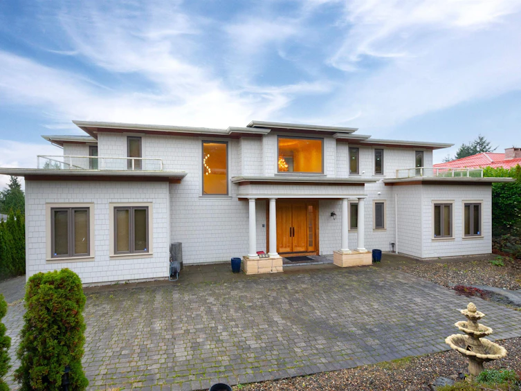 950 Greenwood Road, West Vancouver, BC, V7S 1X7