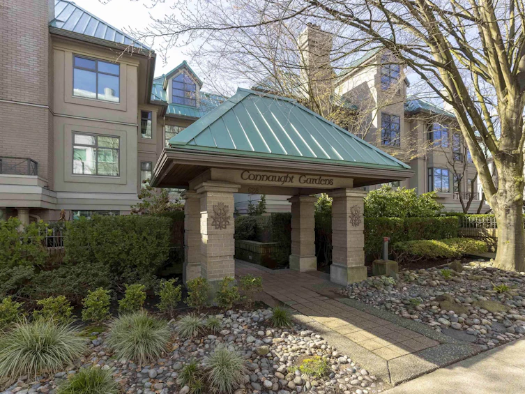 E102-628 W 12th Avenue, Vancouver, BC, V5Z 1M8