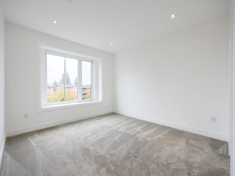 8475 12th Avenue, Burnaby, BC, V3N 2L8 - 25