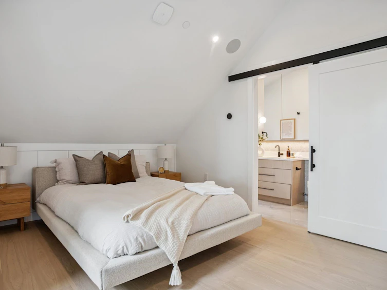 2307 E 3rd Avenue, Vancouver, BC, V5N 4W7 - 24