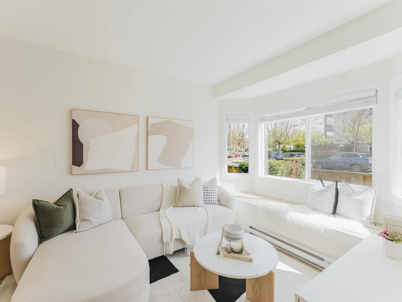 331 Garden Drive, Vancouver BC V5L 4Z1