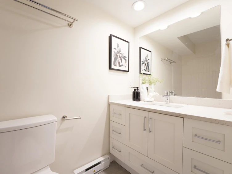 331 Garden Drive, Vancouver, BC, V5L 4Z1 - 20