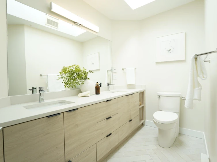 331 Garden Drive, Vancouver, BC, V5L 4Z1 - 13