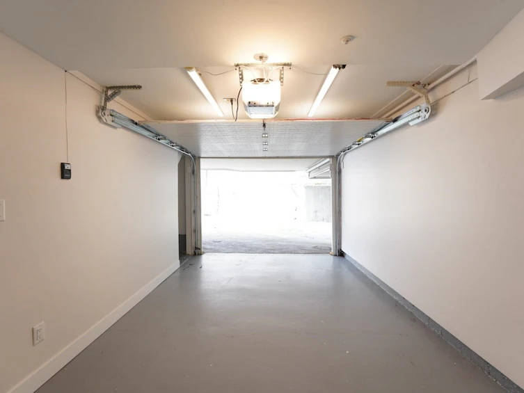 331 Garden Drive, Vancouver, BC, V5L 4Z1 - 23