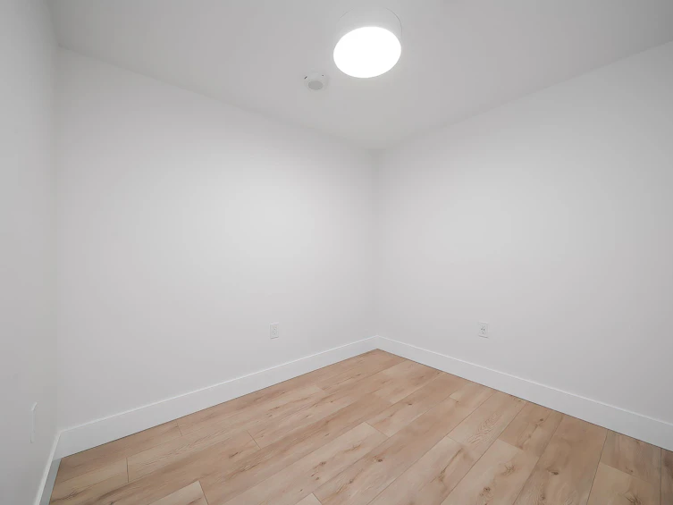 605-10428 Whalley Boulevard, Surrey, BC, V3T 0W2 - 17