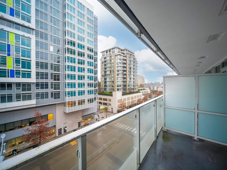 608-6320 No. 3 Road, Richmond, BC, V6Y 0L5 - 5