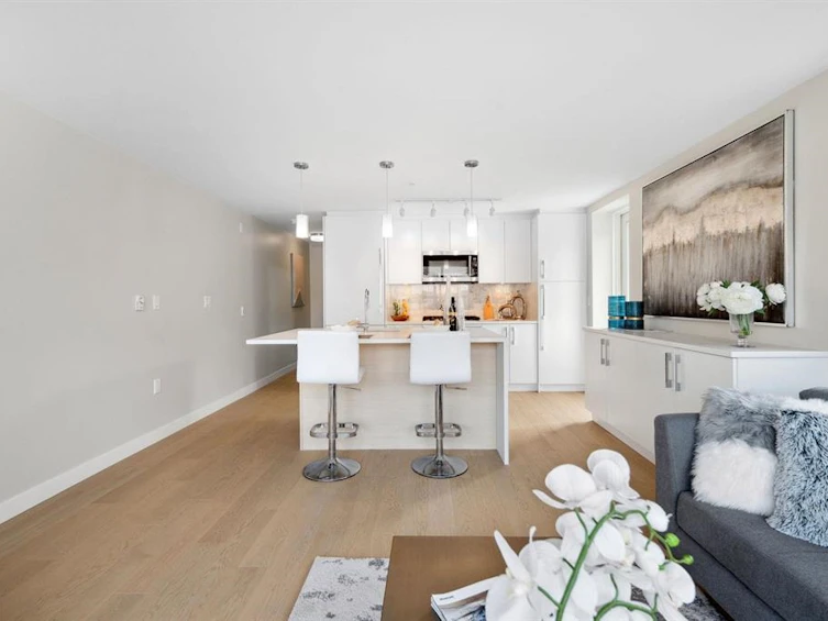 2512 Fraser Street, Vancouver, BC, V5T 3V4 - 18