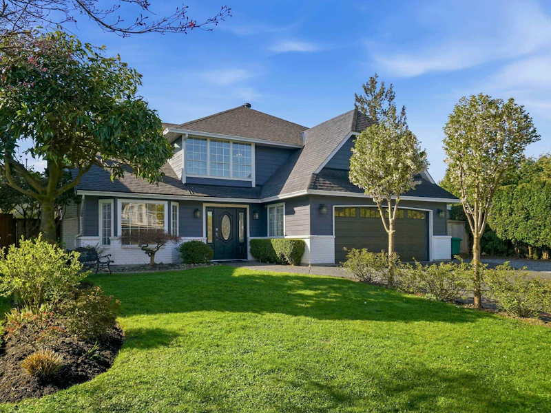 18816 121b Avenue, Pitt Meadows BC V3Y 2K7