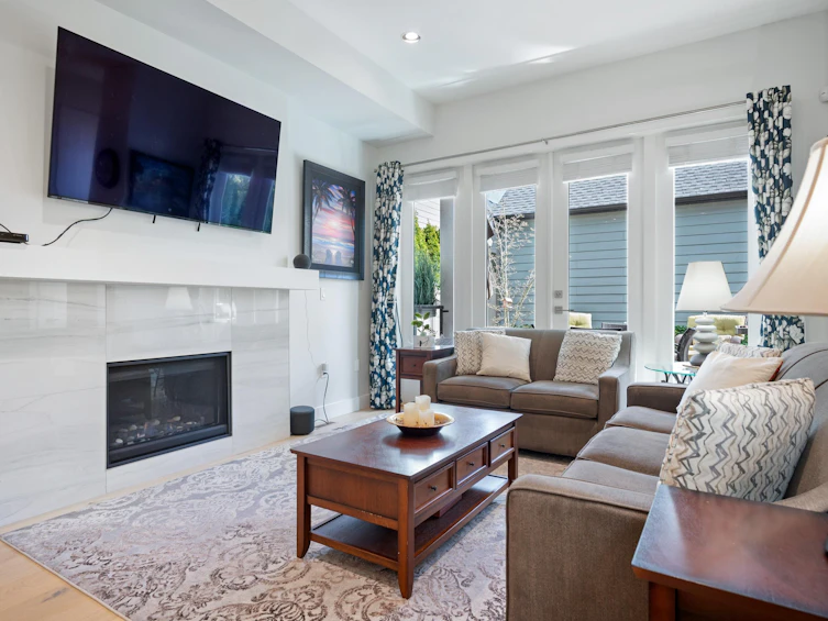 2158 165a Street, Surrey, BC, V3Z 0V7 - 4