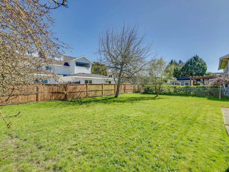 5090 59 Street, Delta, BC, V4K 3J7 - 24