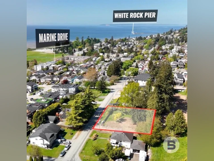 16049 9 Avenue, Surrey, BC, V4A 1A5 - 2