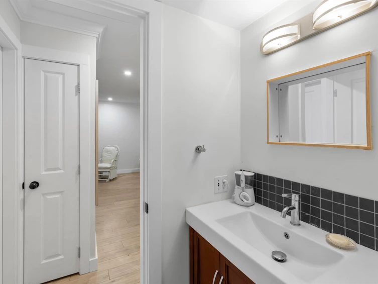 204-32175 Old Yale Road, Abbotsford, BC, V2T 2C8 - 22