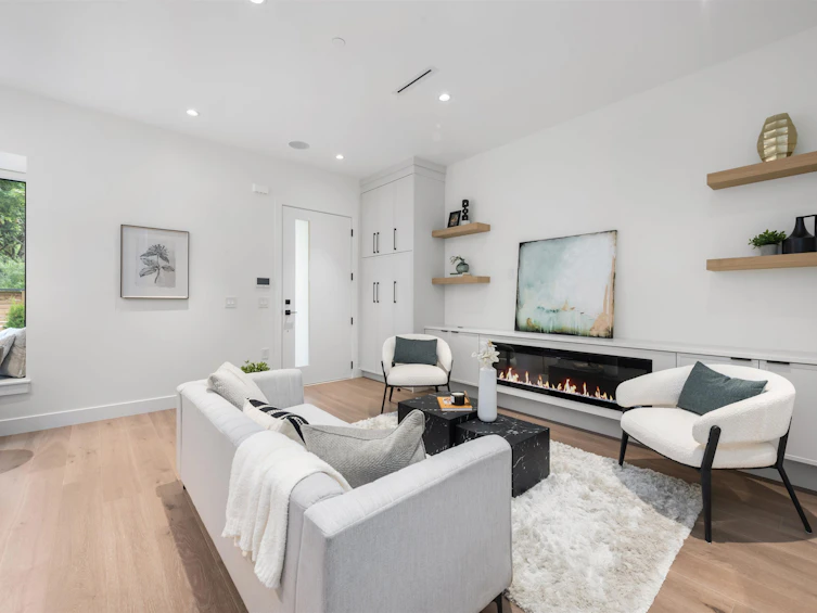 1-878 E 37 Avenue, Vancouver, BC, V5W 1G2 - 2