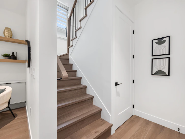 1-878 E 37 Avenue, Vancouver, BC, V5W 1G2 - 16
