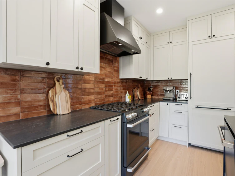 2039 W 33rd Avenue, Vancouver, BC, V6M 1B6 - 14