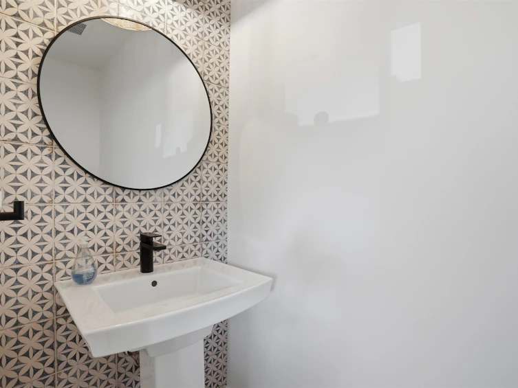 2039 W 33rd Avenue, Vancouver, BC, V6M 1B6 - 7