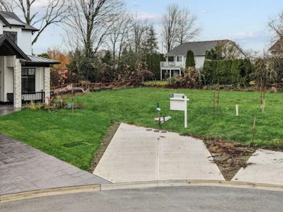 18922 62 Avenue - 5