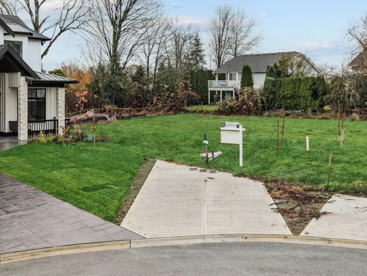18922 62 Avenue, Surrey, BC, V3S 8A3 - 5