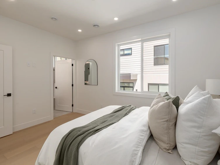 1-3506 E Pender Street, Vancouver, BC, V5K 2E3 - 23