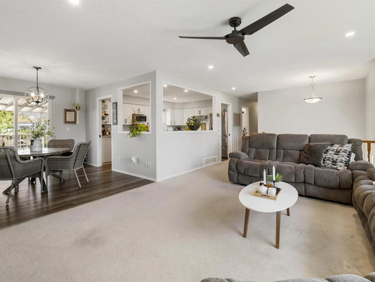 6982 Sheffield Way, Chilliwack, BC, V2R 3T2 - 6