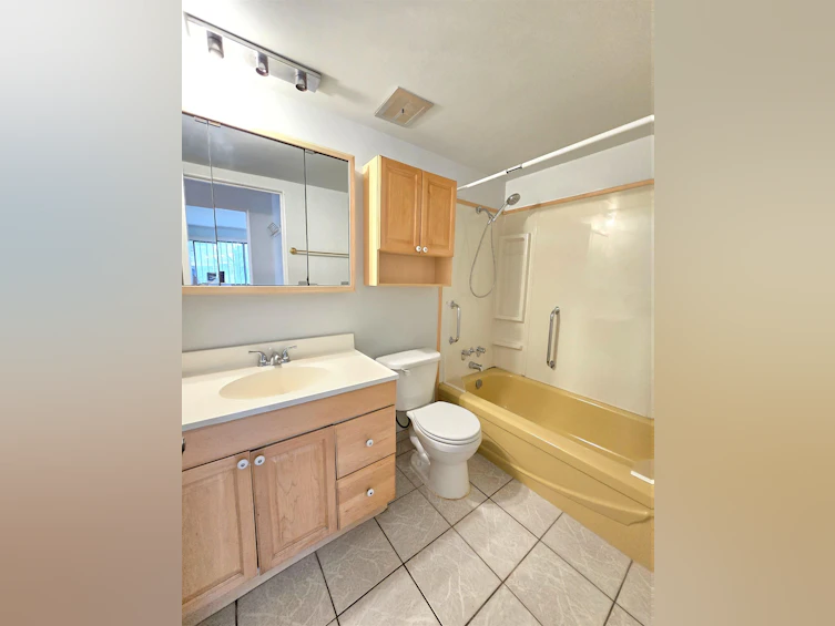 207-350 E 5th Avenue, Vancouver, BC, V5T 1H4 - 12