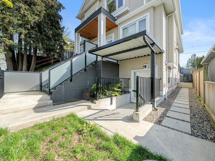 1548 E 41st Avenue, Vancouver, BC, V5P 1K2 - 10