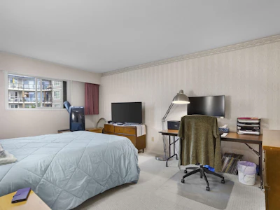 244-32691 Garibaldi Drive - 5