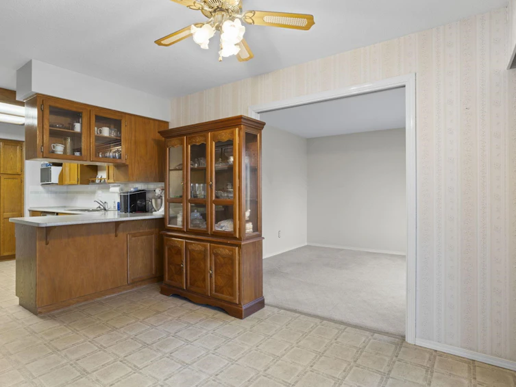 244-32691 Garibaldi Drive, Abbotsford, BC, V2T 5T7 - 10