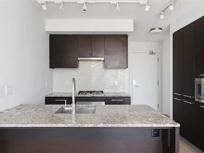 610-6180 Cooney Road - 4