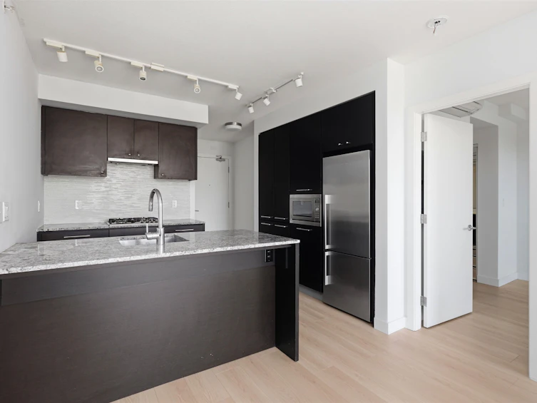 610-6180 Cooney Road, Richmond, BC, V6Y 0H2 - 6
