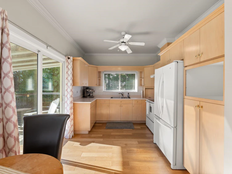 22015 40 Avenue, Langley, BC, V2Z 1N7 - 26
