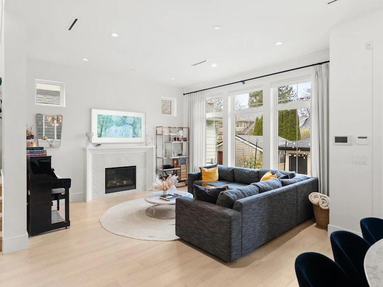 3123 W 16th Avenue, Vancouver, BC, V6K 3C9 - 7