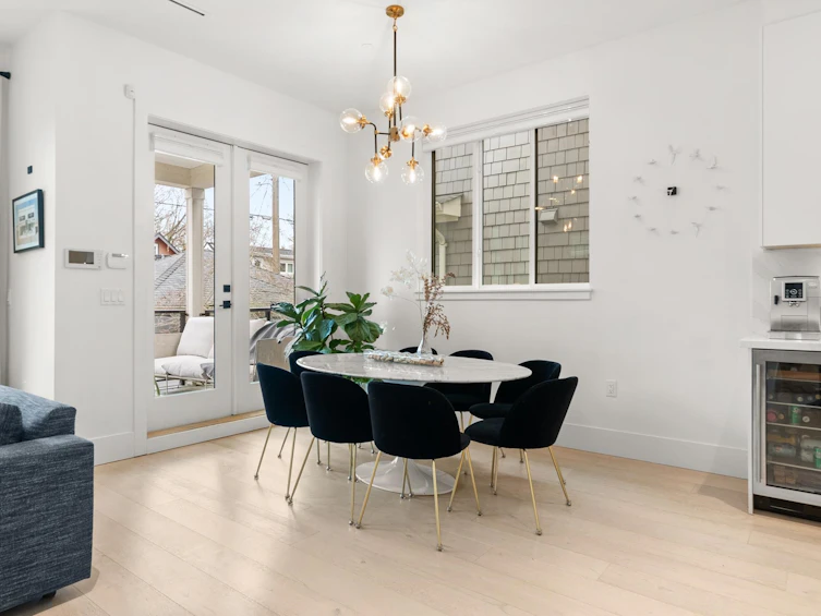 3123 W 16th Avenue, Vancouver, BC, V6K 3C9 - 9