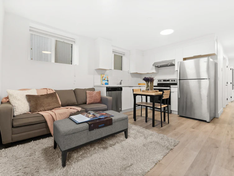 3123 W 16th Avenue, Vancouver, BC, V6K 3C9 - 34