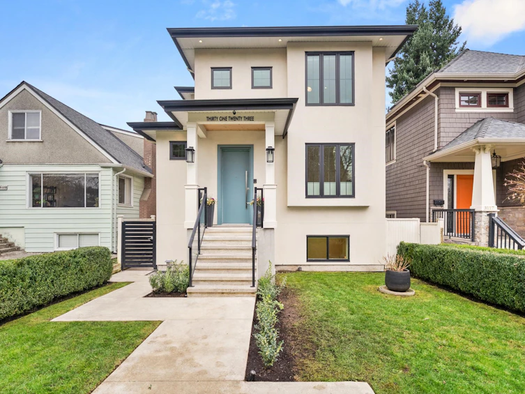3123 W 16th Avenue, Vancouver, BC, V6K 3C9 - 3