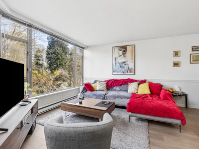 308-1327 E Keith Road - 5
