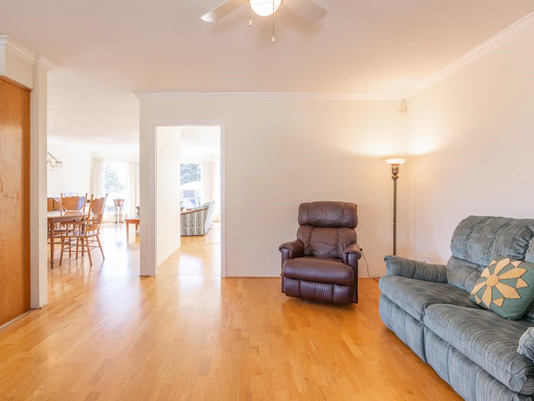 19091 61a Avenue, Surrey, BC, V3S 8C8 - 11