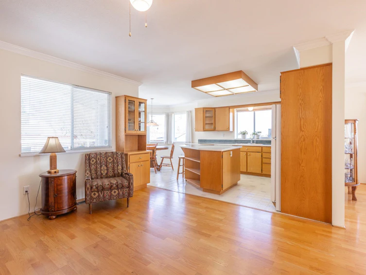19091 61a Avenue, Surrey, BC, V3S 8C8 - 12