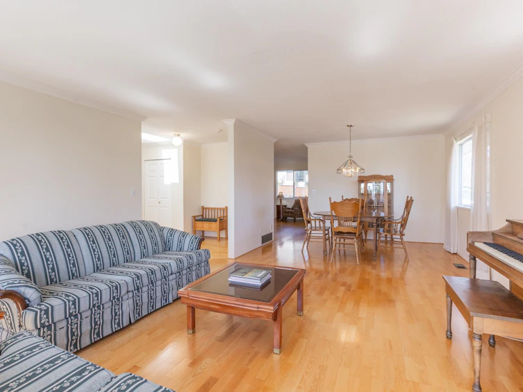 19091 61a Avenue, Surrey, BC, V3S 8C8 - 7