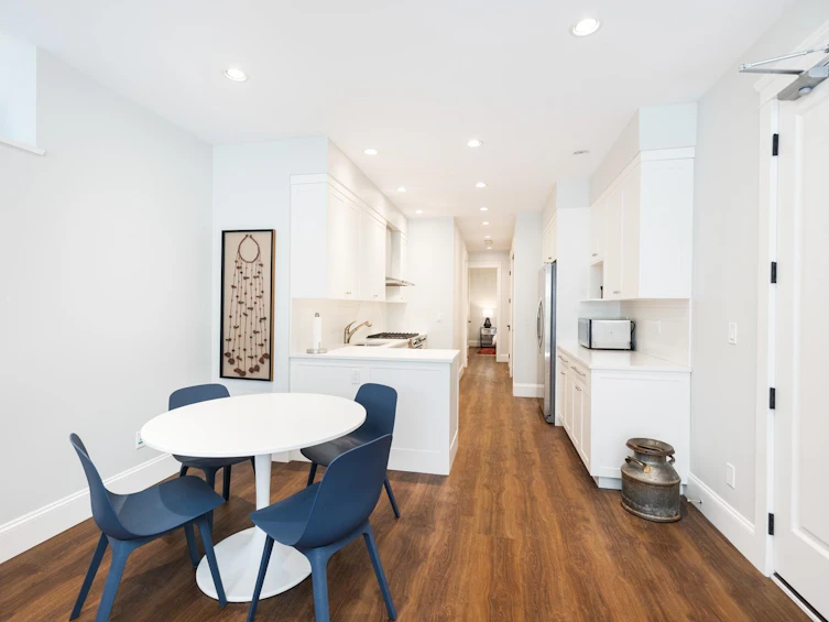3850 St. Marys Avenue, North Vancouver, BC, V7N 1Y1 - 36