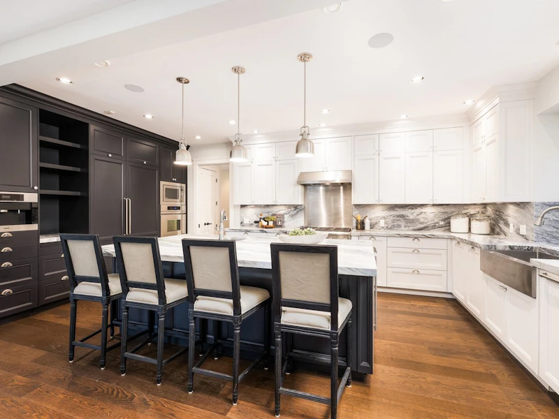 3850 St. Marys Avenue, North Vancouver BC V7N 1Y1