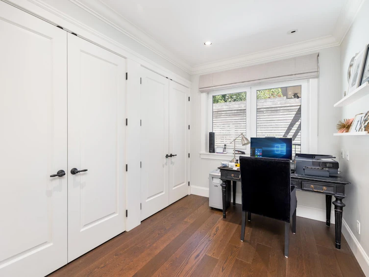 3850 St. Marys Avenue, North Vancouver, BC, V7N 1Y1 - 10