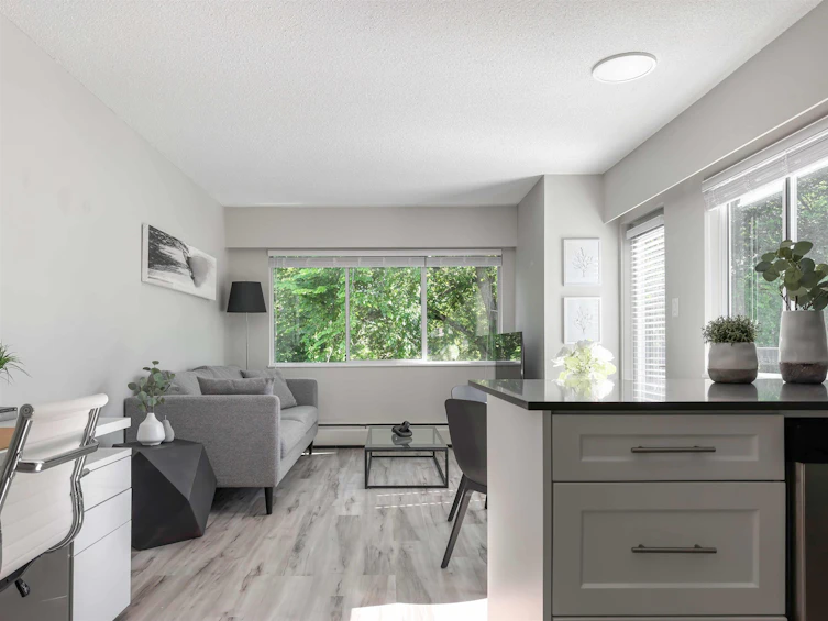 1923 Parker Street, Vancouver, BC, V5L 2L2 - 14