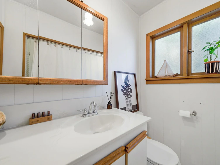 487 Roslyn Boulevard, North Vancouver, BC, V7G 1P1 - 20