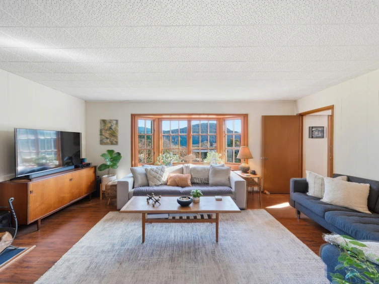 487 Roslyn Boulevard, North Vancouver, BC, V7G 1P1 - 7