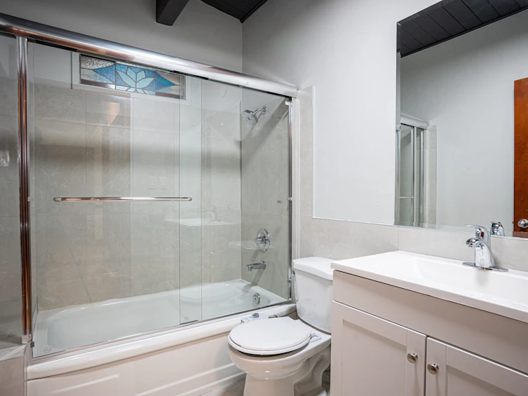 9714 131 Street, Surrey, BC, V3T 3P3 - 9