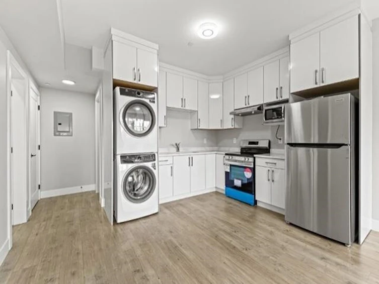 34008 Barker Court, Mission, BC, V2V 0J6 - 34