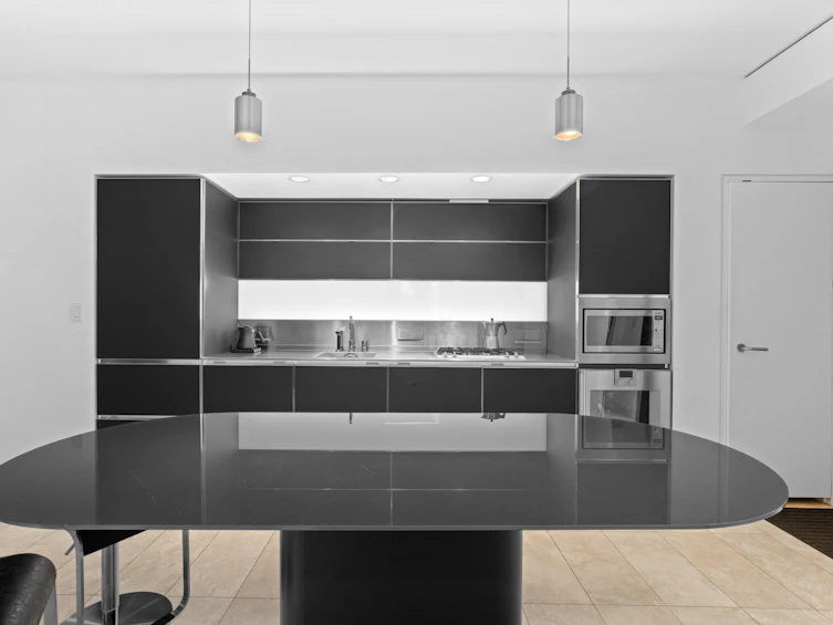 1807-838 W Hastings Street, Vancouver, BC, V6G 3E3 - 17